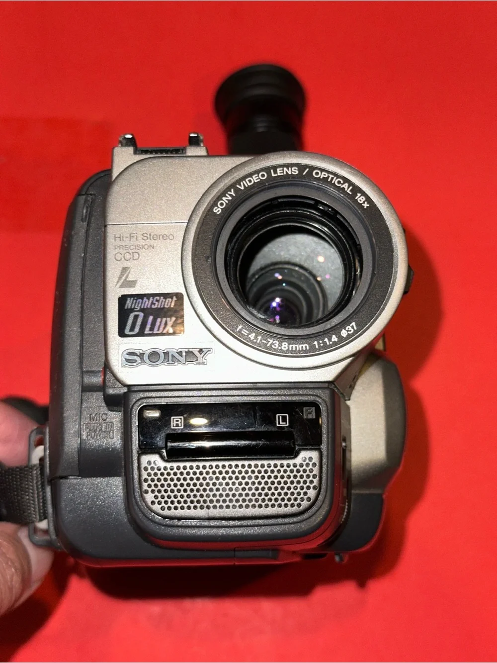 Sony Handycam CCD-TRV75 Hi8 Camcorder 18x Zoom 3” LCD NightShot READ FLAW TESTED